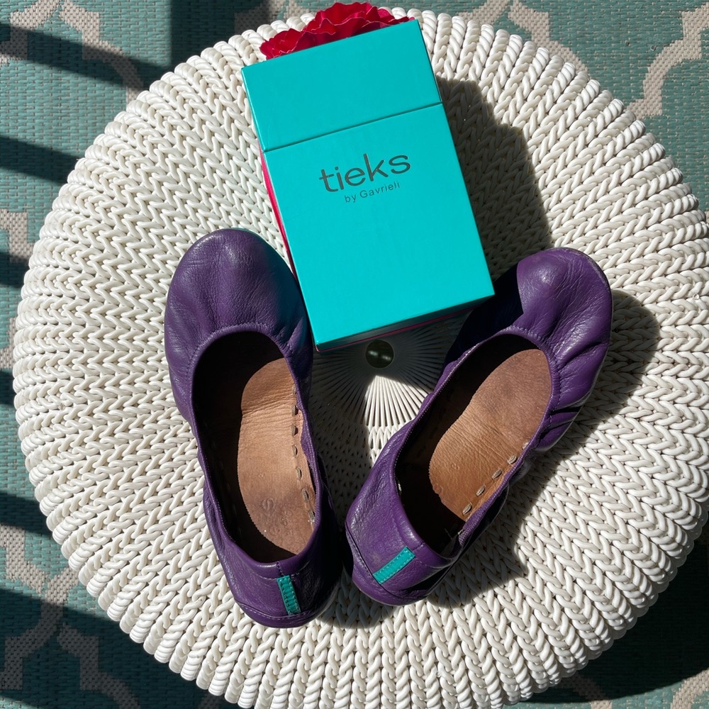 Lilac Tieks